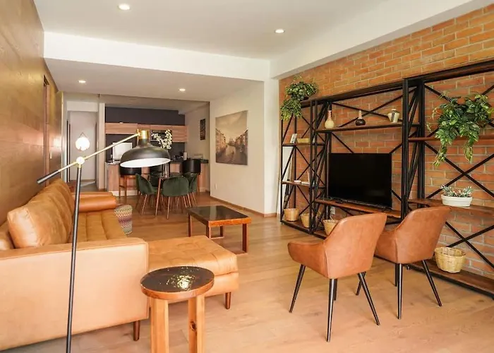 Apartment Luxury 3br Pool And Gym In Roma