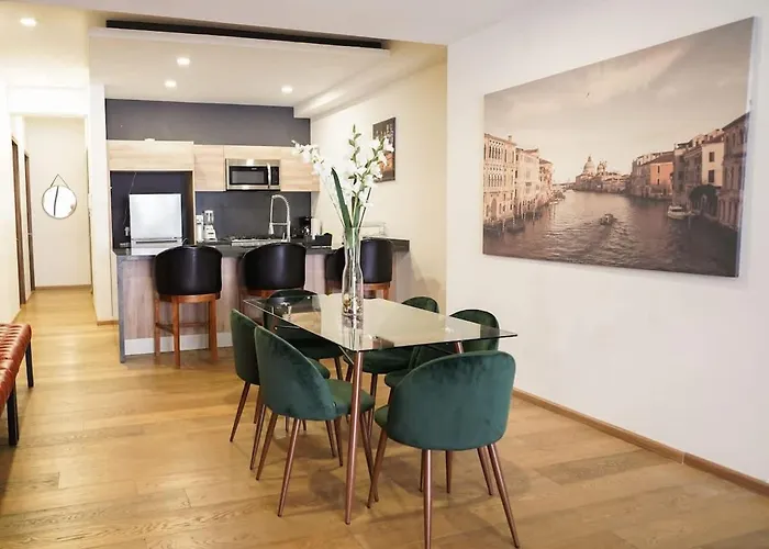 Luxury 3br Pool And Gym In Roma