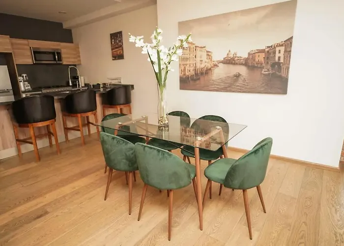 Apartment Luxury 3br Pool And Gym In Roma